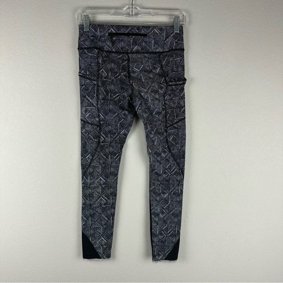 Lululemon Black White Formation Alpine Tight Stuff Athletic Athleisure Tights 6 - Picture 3 of 7